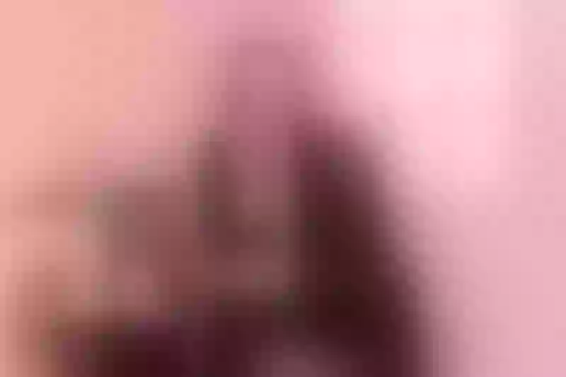 Live sex webcam photo for HeidyRousse #6937893