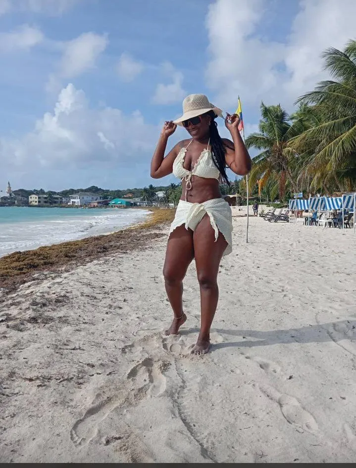 Live sex webcam photo for MarahJones #7881498