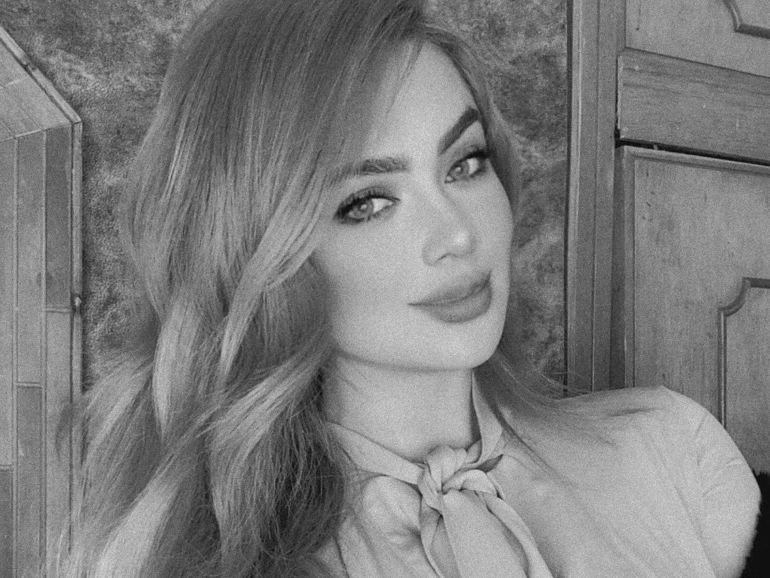 Live sex webcam photo for gabriel118 #7258683