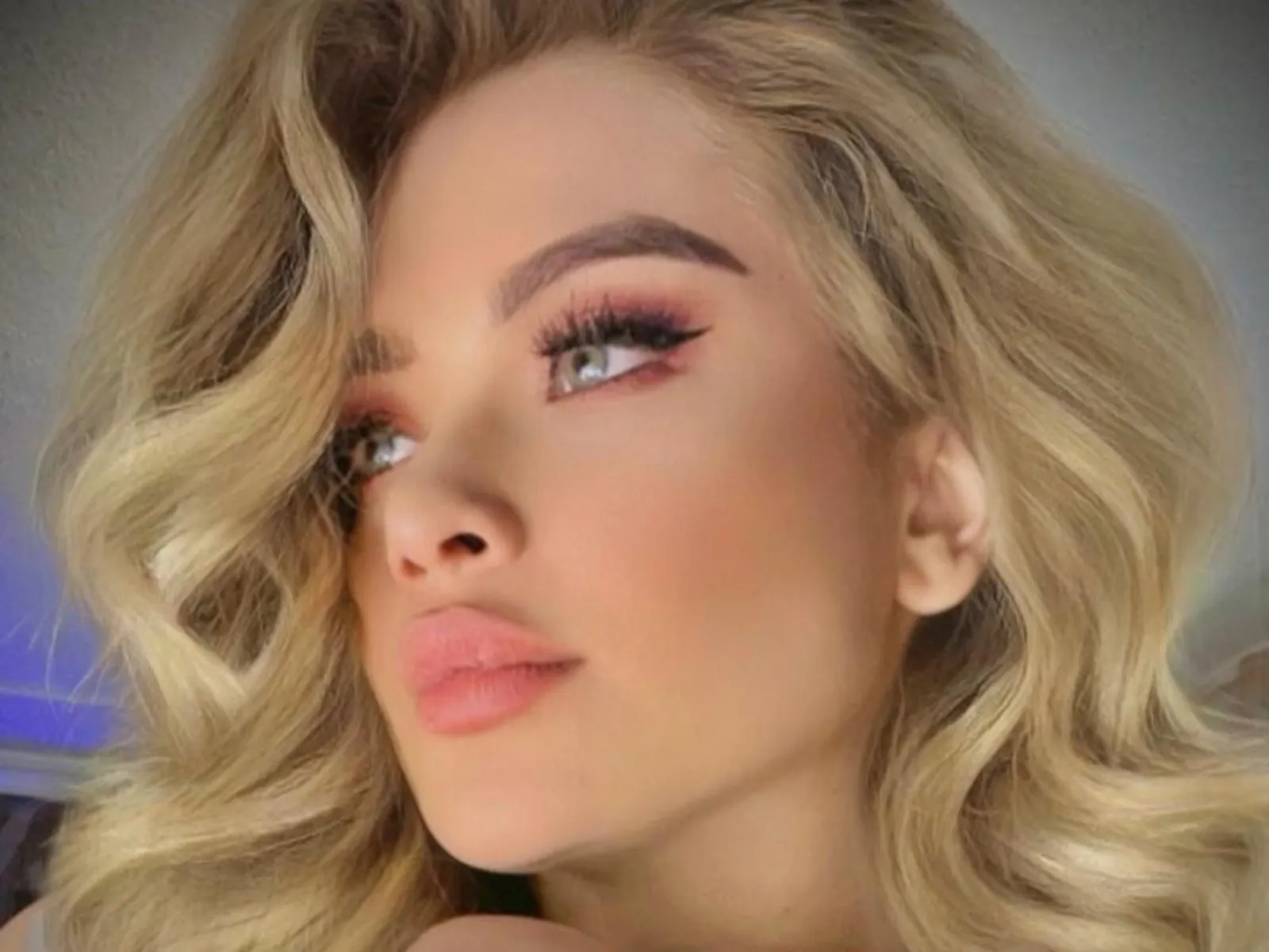 Live sex webcam photo for gabriel118 #7258681