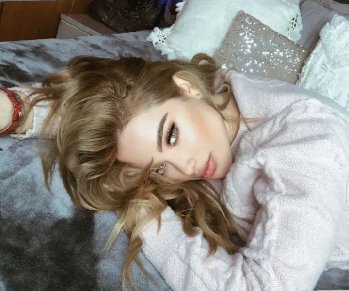 Live sex webcam photo for gabriel118 #7258684