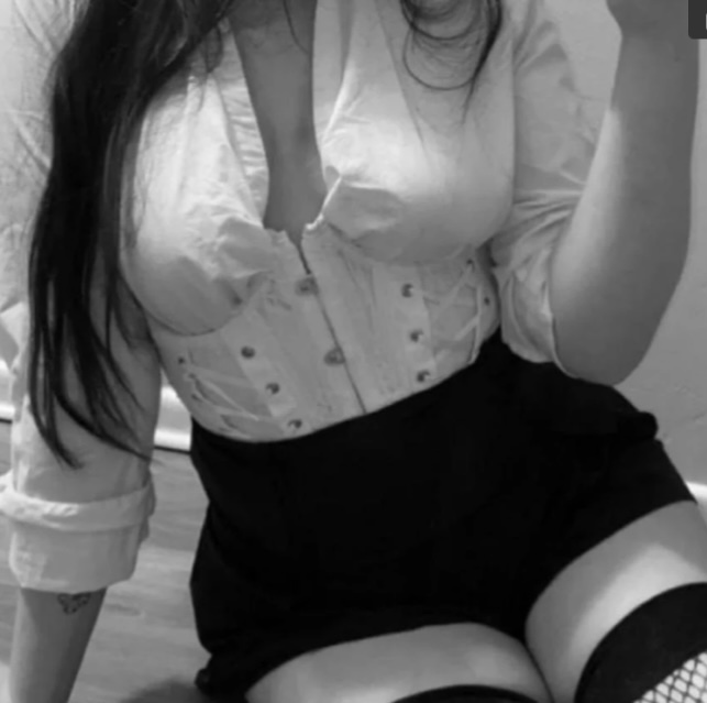 Live sex webcam photo for BUSTYSQUIRTERXX #7837473