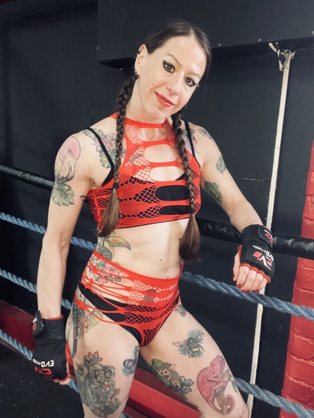 Live sex webcam photo for SaskiaSharman #6240718