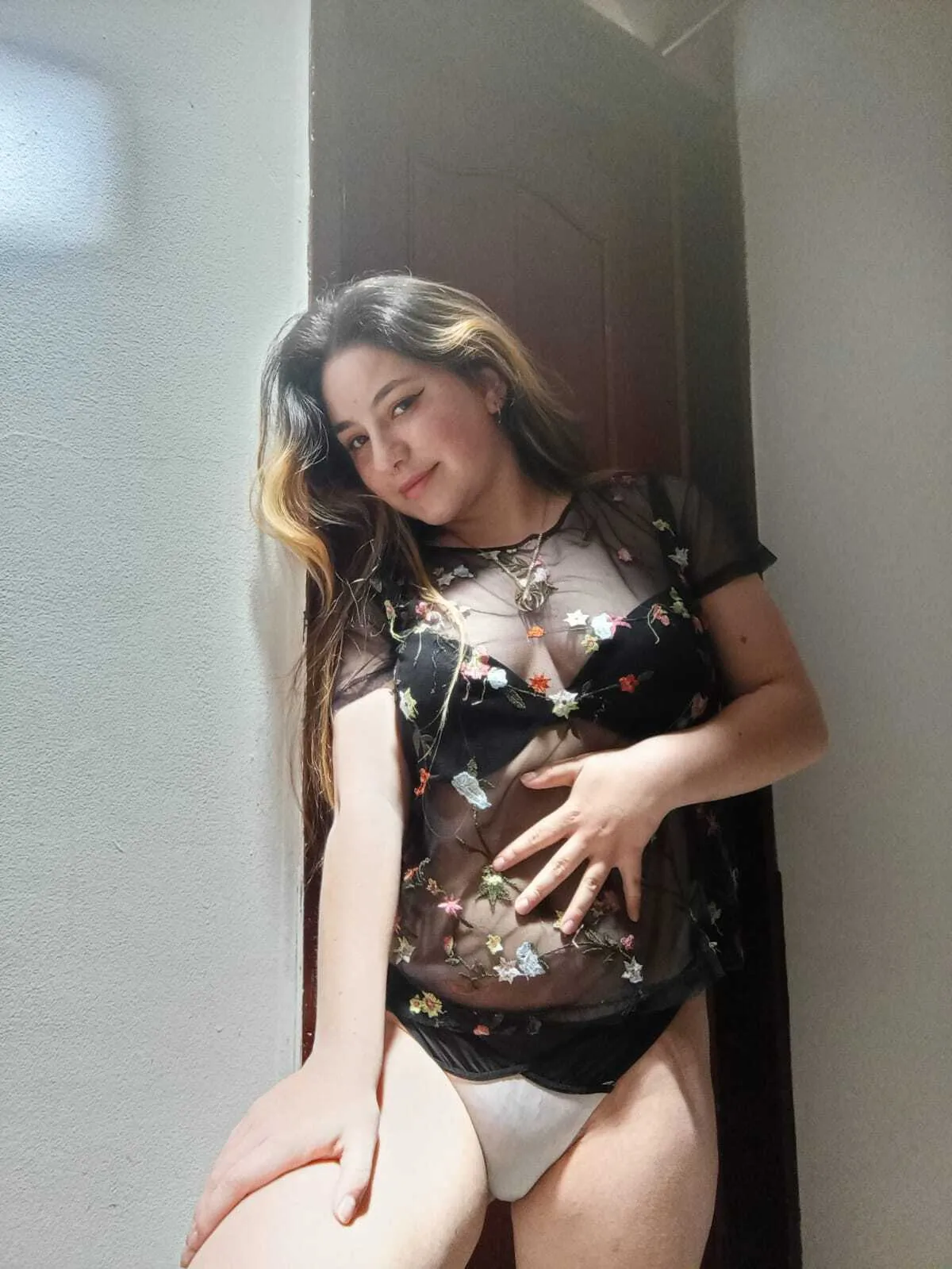 Live sex webcam photo for annbronw #7382506