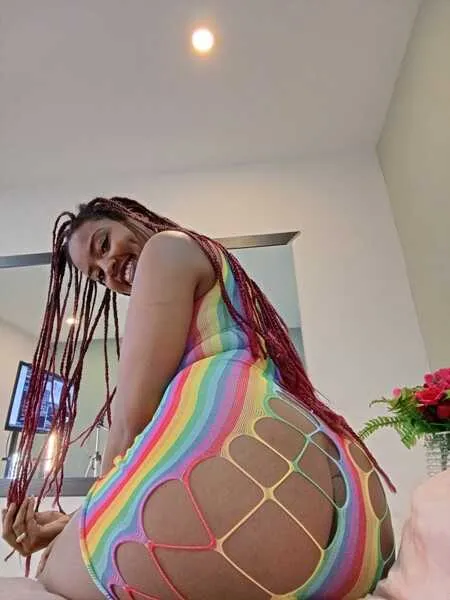 Live sex webcam photo for KarleeWillis #6303615