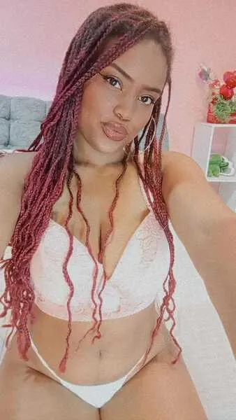 Live sex webcam photo for KarleeWillis #6358984