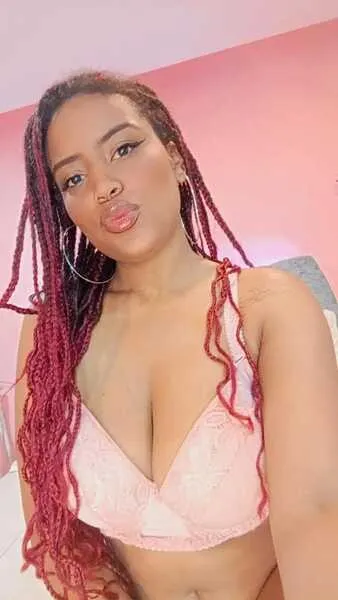 Live sex webcam photo for KarleeWillis #6358977