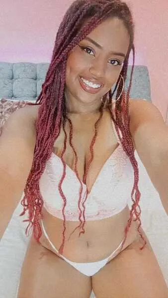 Live sex webcam photo for KarleeWillis #6358983