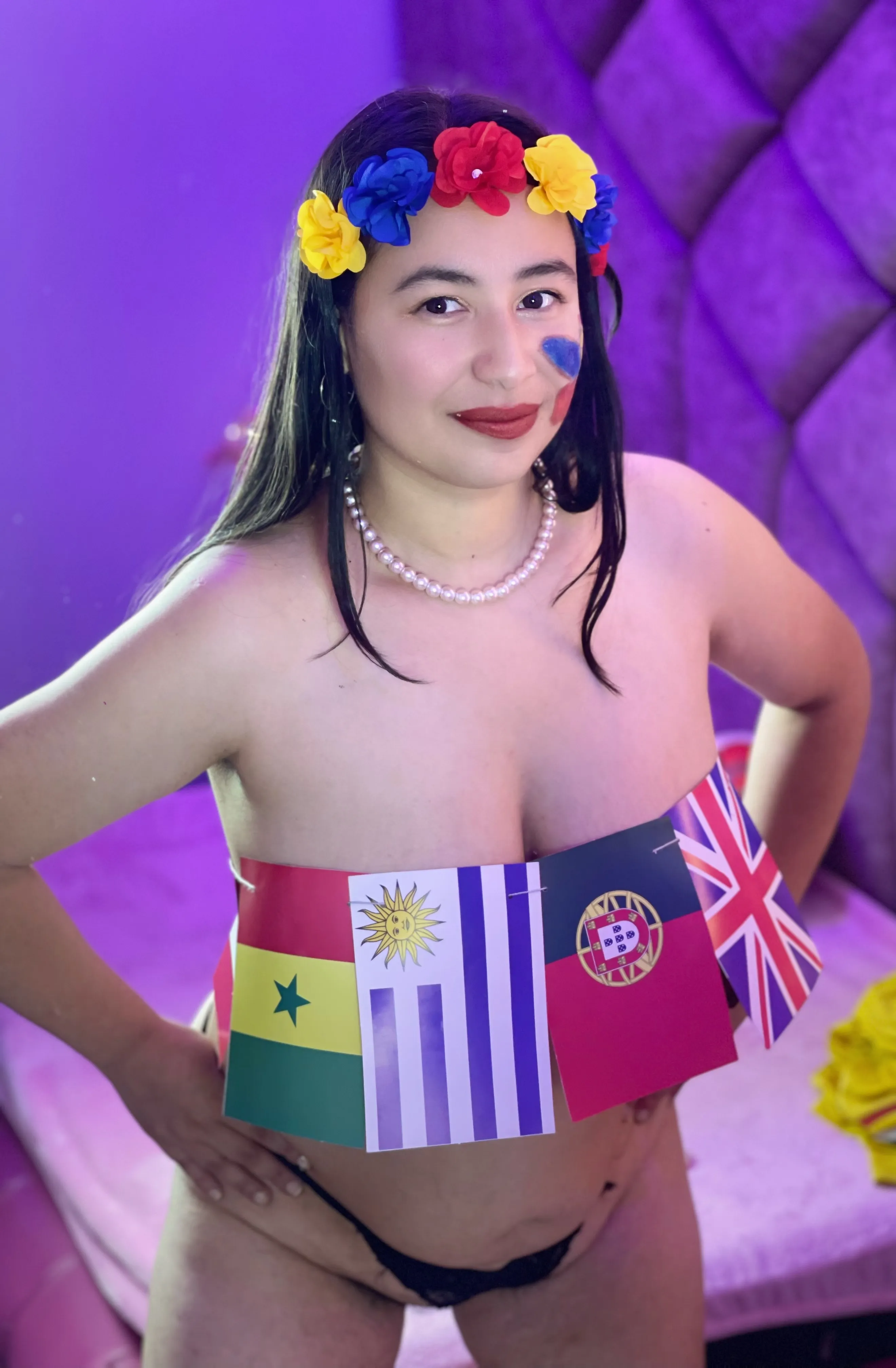 Live sex webcam photo for NaomyPrinces #8595950