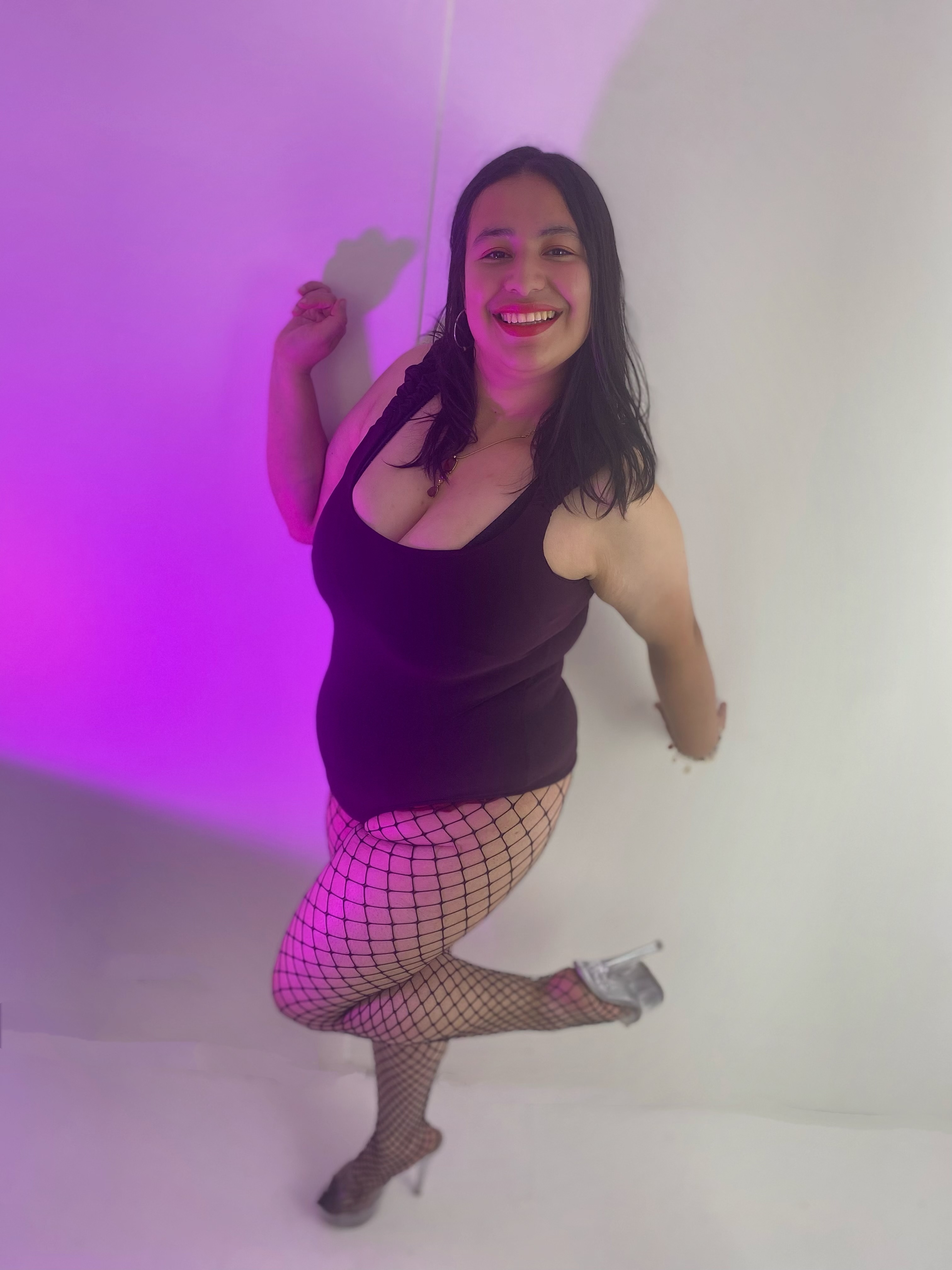 Live sex webcam photo for NaomyPrinces #7868597