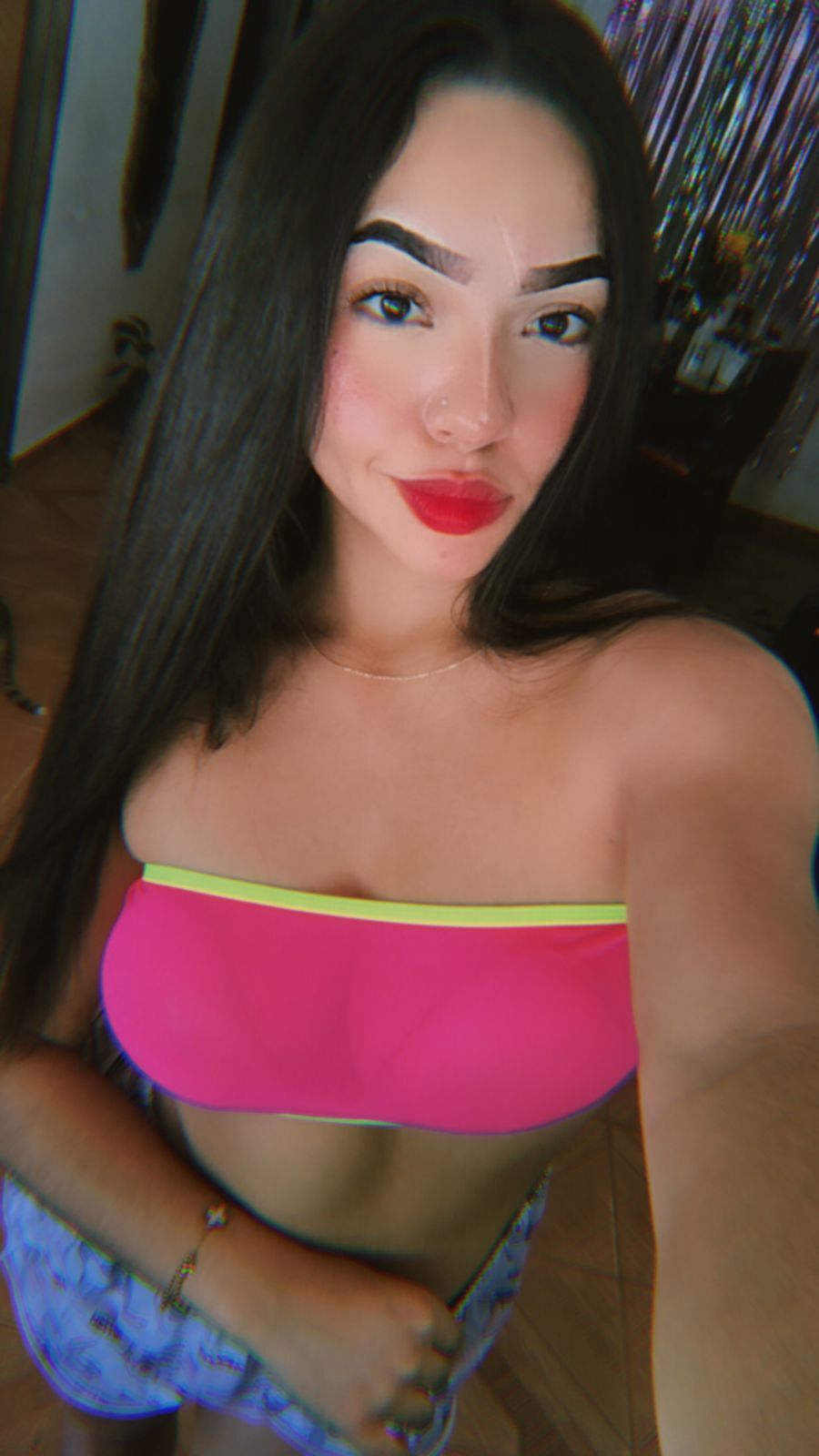 Live sex webcam photo for VictoriaBlaake #7928752