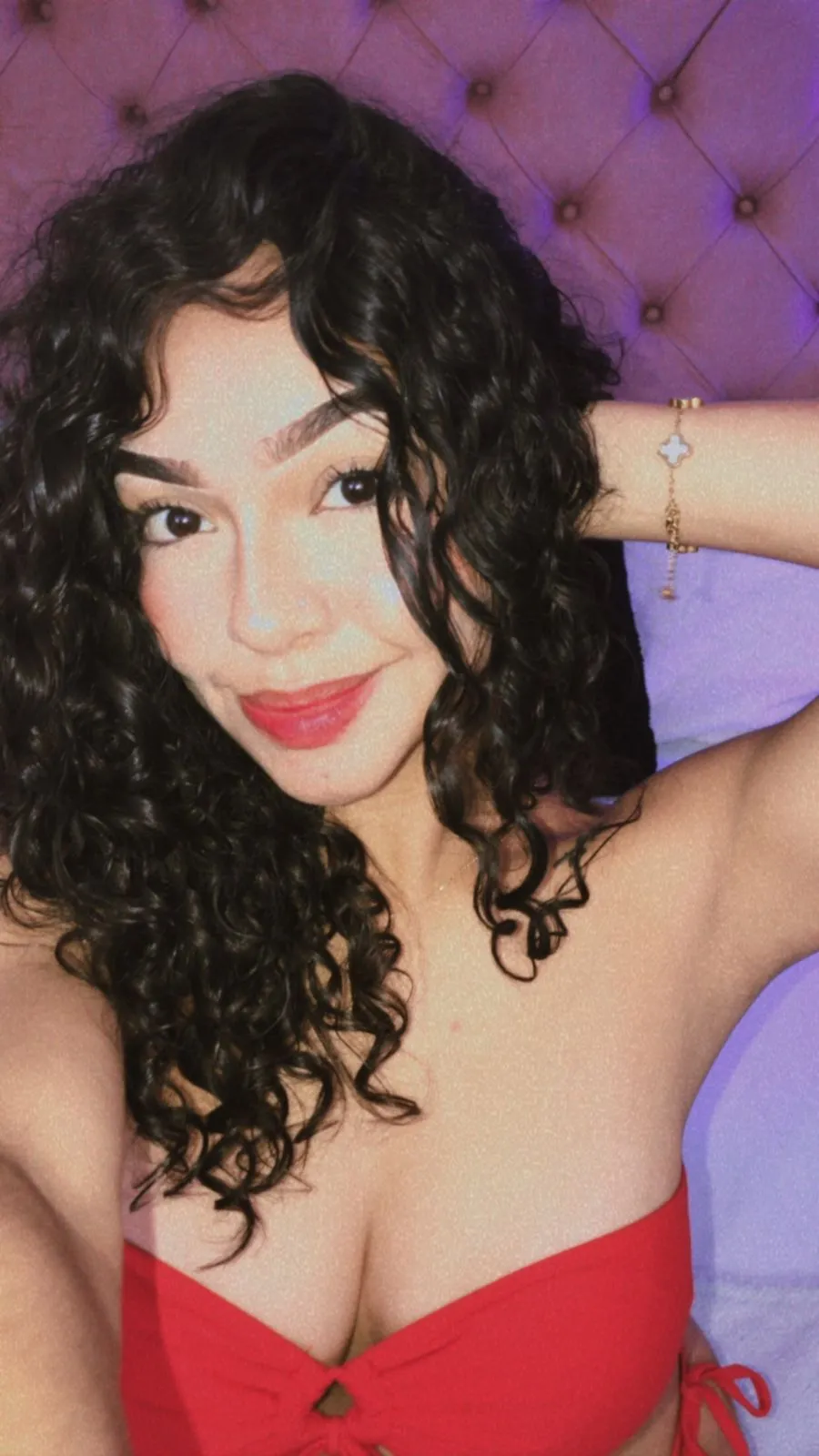 Live sex webcam photo for VictoriaBlaake #7928763