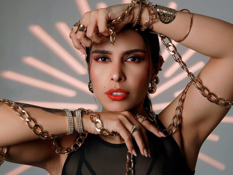 Live sex webcam photo for SalmaSoto #7217778