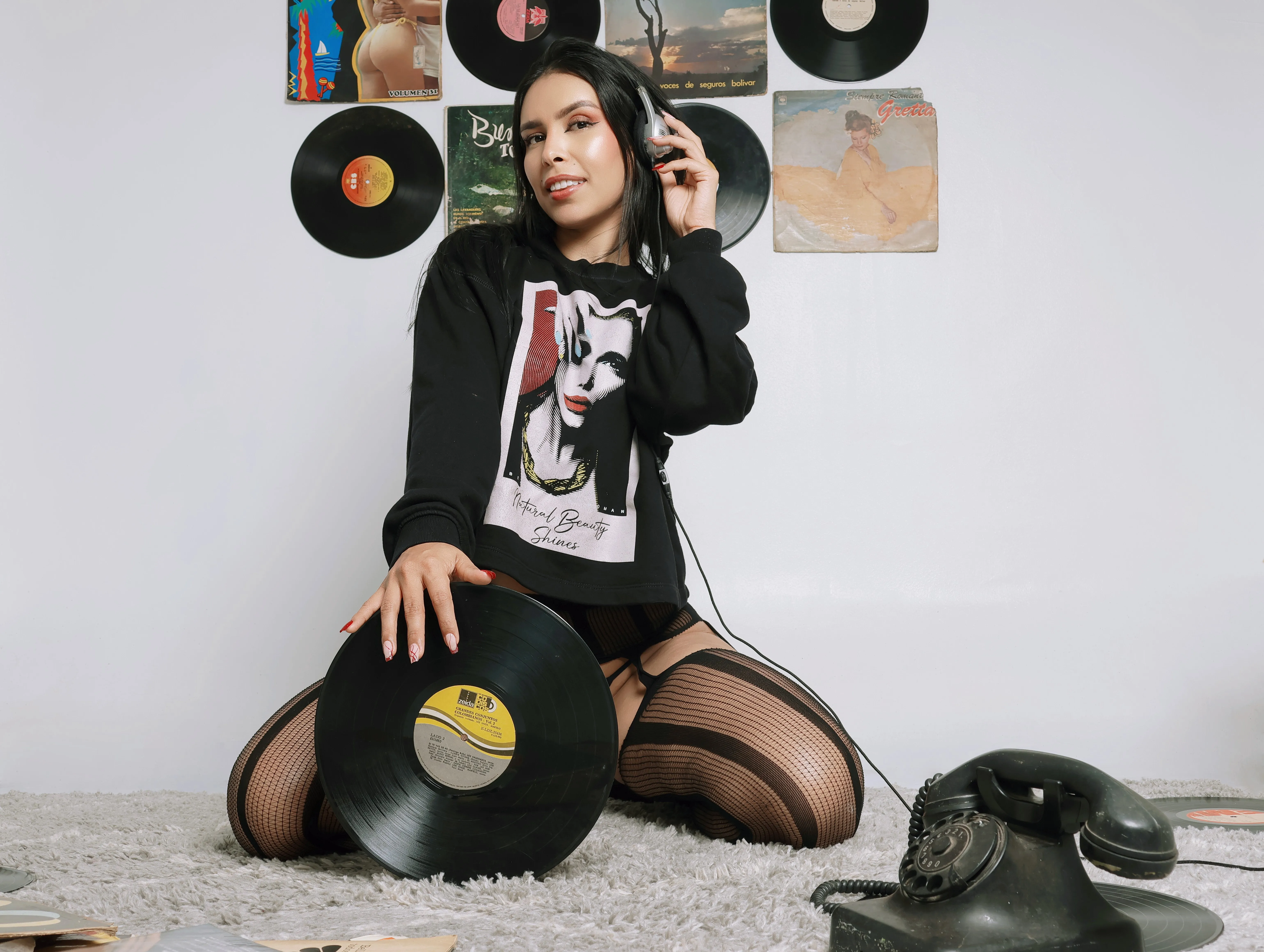 Live sex webcam photo for SalmaSoto #7440656