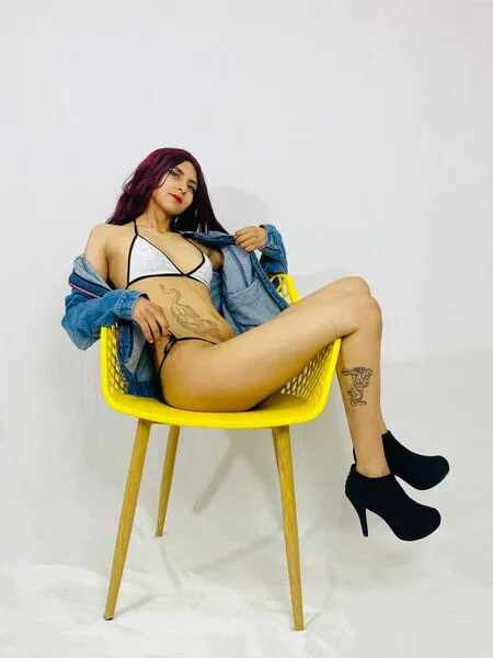 Live sex webcam photo for samantagomez43 #6289715