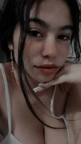 Live sex webcam photo for MimiLightwood #6516233