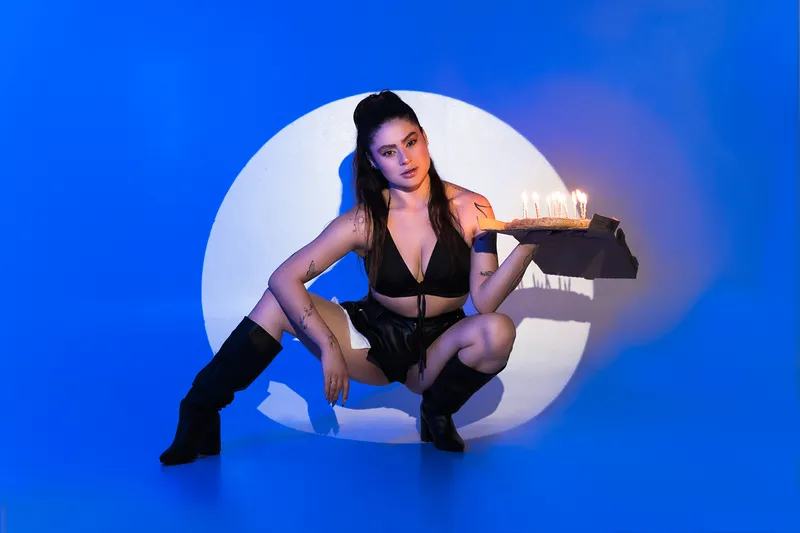 Live sex webcam photo for MonserrattMiller #7211044