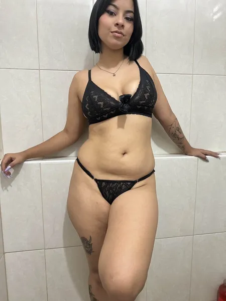 Live sex webcam photo for GinaHart #6257498