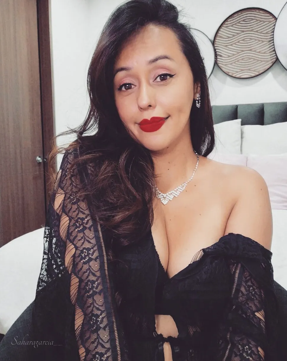 Live sex webcam photo for SaharaG #7778203