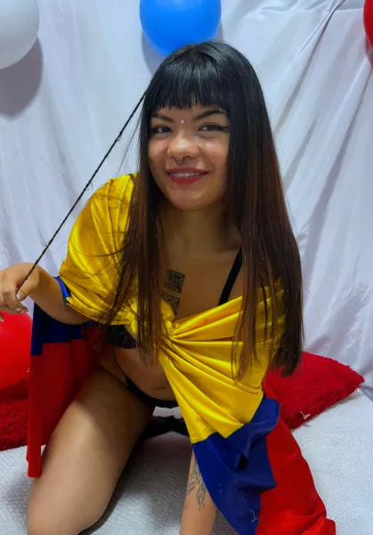 Live sex webcam photo for lorecherry #6362290