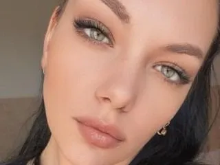 Live sex webcam photo for VENNUSxMOON #6246331