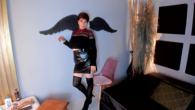 Live sex webcam photo for JoneexxSophy #6310797