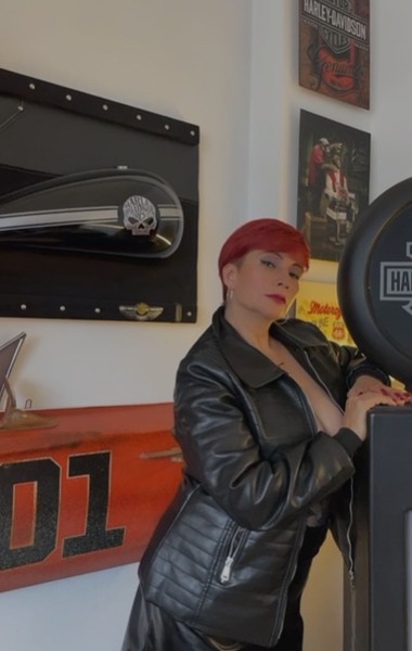 Live sex webcam photo for JoneexxSophy #6360888