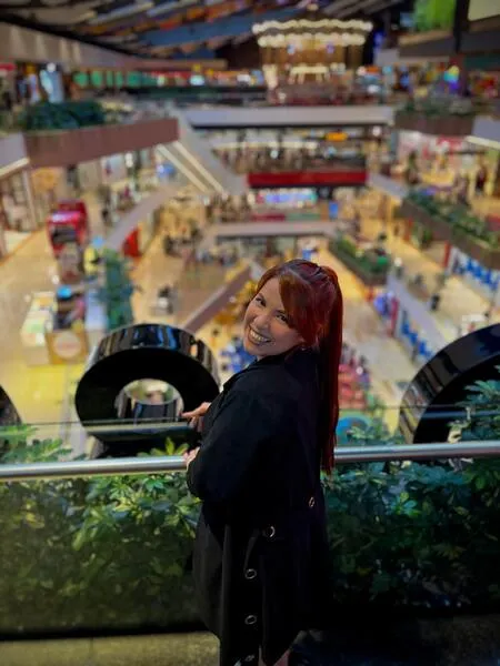 Live sex webcam photo for AngelCarmesy #6283156