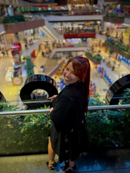 Live sex webcam photo for AngelCarmesy #6283155