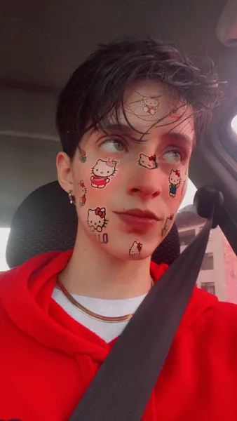 Live sex webcam photo for AlexMills18 #6625625