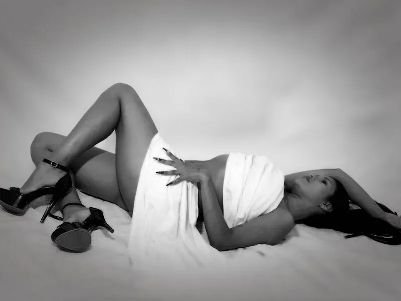 Live sex webcam photo for KatheNaugthy #6249435