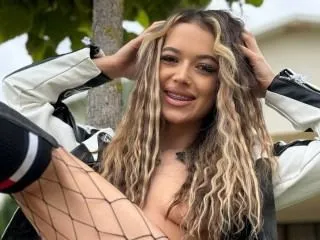 Live sex webcam photo for KylieJoyce #6515752