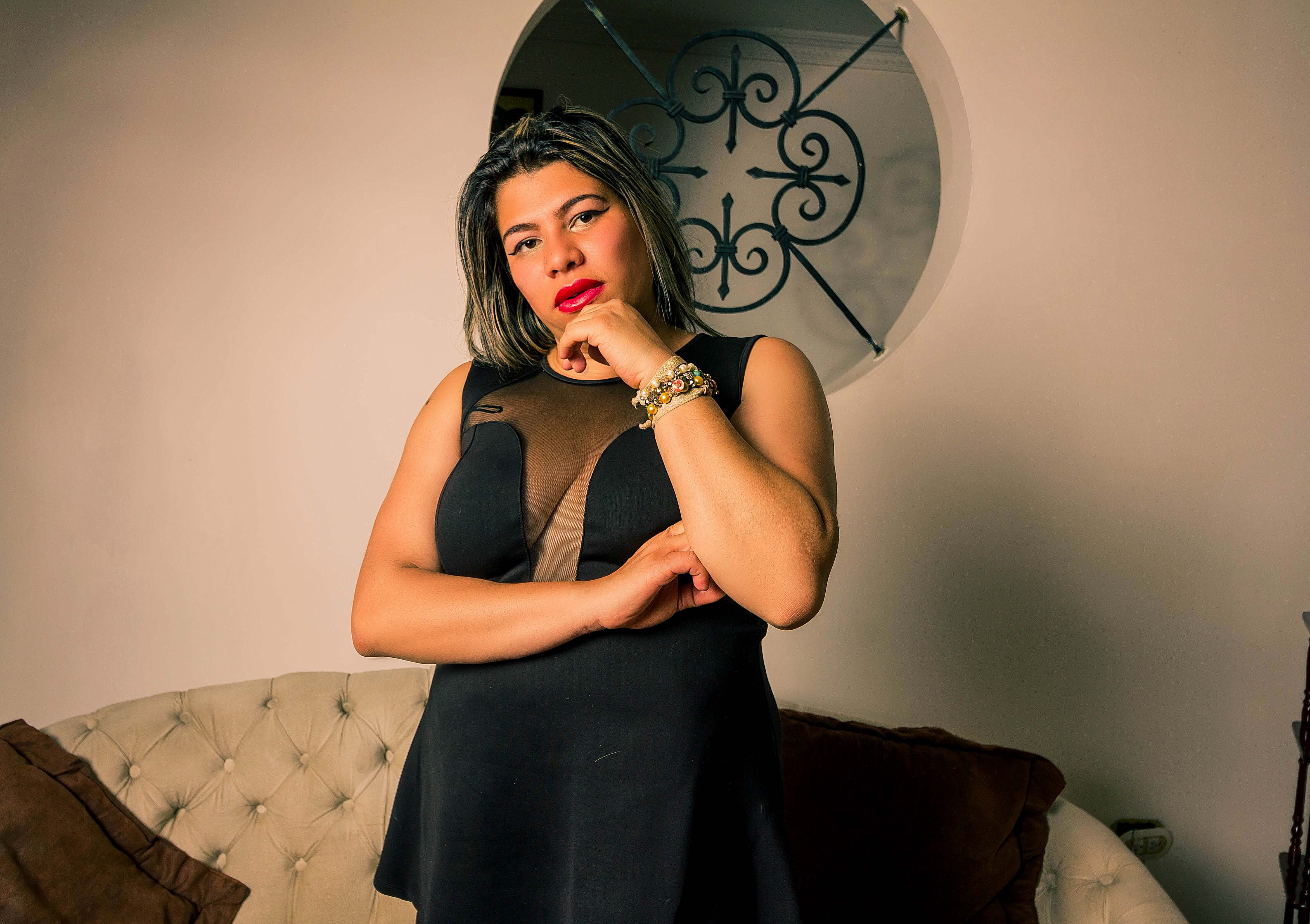 Live sex webcam photo for ALMAWHITHE #7450718