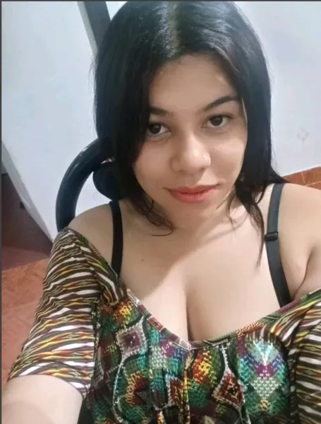 Live sex webcam photo for ALMAWHITHE #7450797