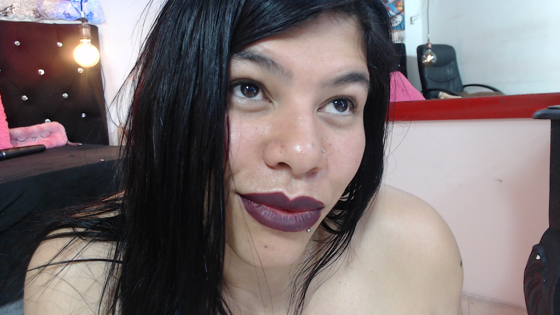 Live sex webcam photo for ALMAWHITHE #7450751