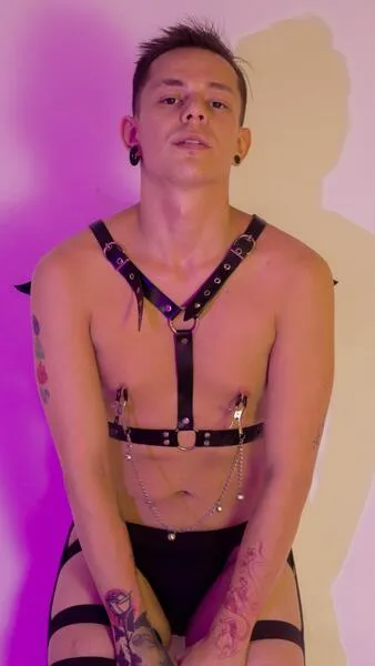 Live sex webcam photo for AxellMuller #6256174