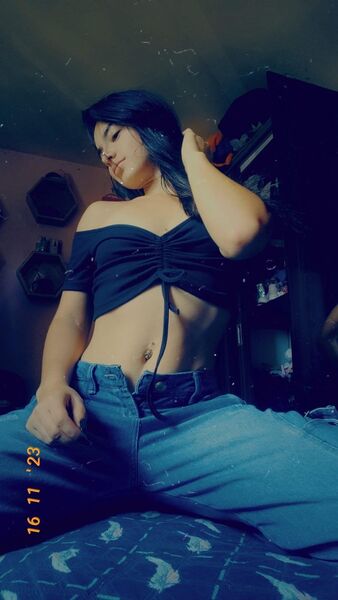 Live sex webcam photo for cinthiabravo98 #6326818