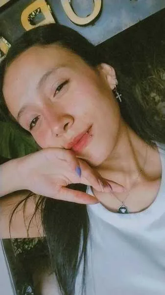 Live sex webcam photo for ALICEE_MOON #6827391