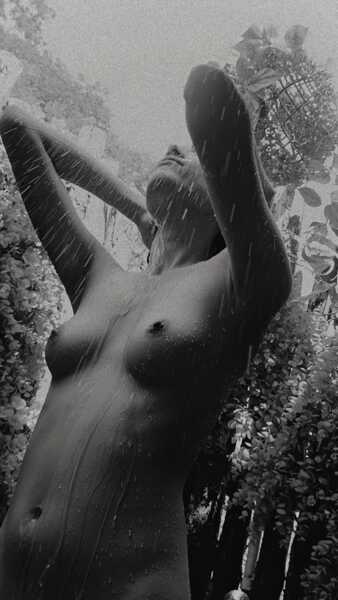 Live sex webcam photo for ALICEE_MOON #6559304