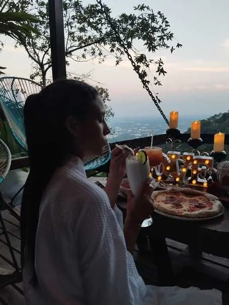 Live sex webcam photo for ALICEE_MOON #6827395