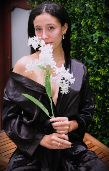 Live sex webcam photo for ALICEE_MOON #6641498