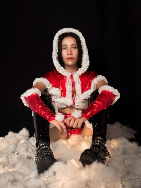 Live sex webcam photo for ALICEE_MOON #6624221