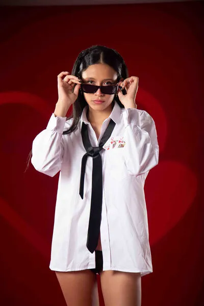 Live sex webcam photo for ALICEE_MOON #6858160