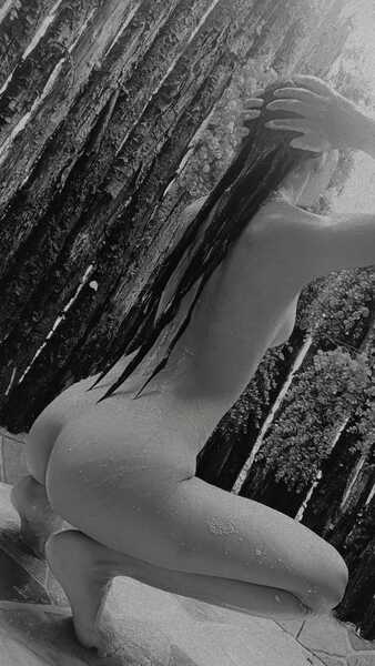 Live sex webcam photo for ALICEE_MOON #6559302