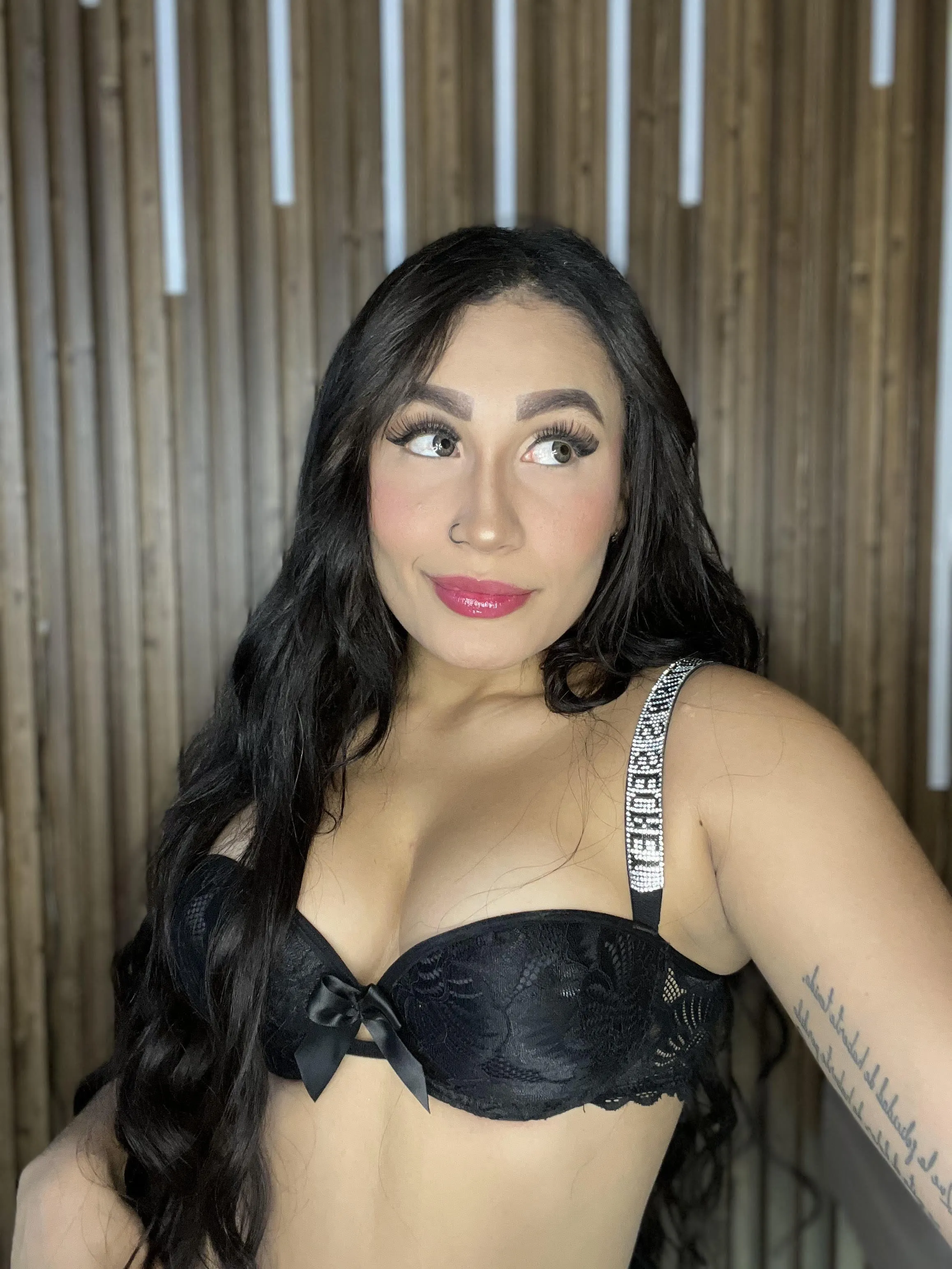 Live sex webcam photo for AshlyFerer #7100671