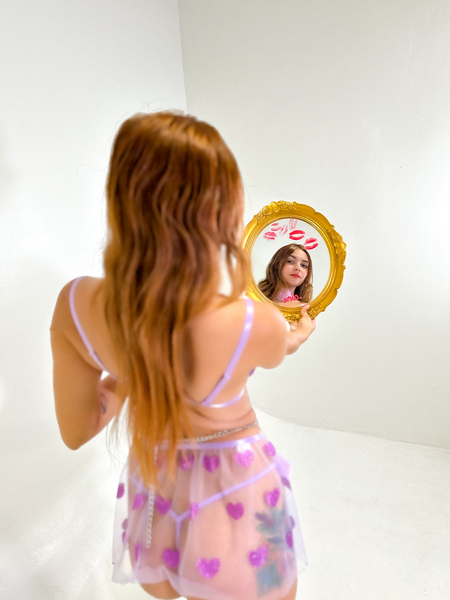 Live sex webcam photo for AlisonSavic #6255264