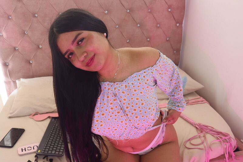 Live sex webcam photo for tamarakey #6322613