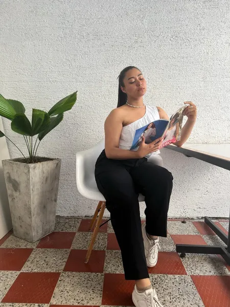 Live sex webcam photo for kimmodel #6258437