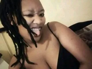 Live sex webcam photo for ChubbyCheks24 #6260674