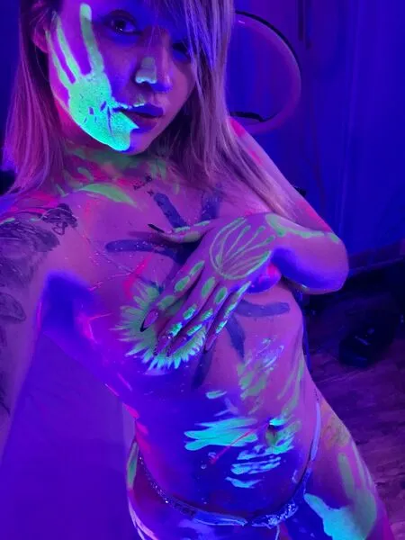 Live sex webcam photo for EleenaRosse #6325540